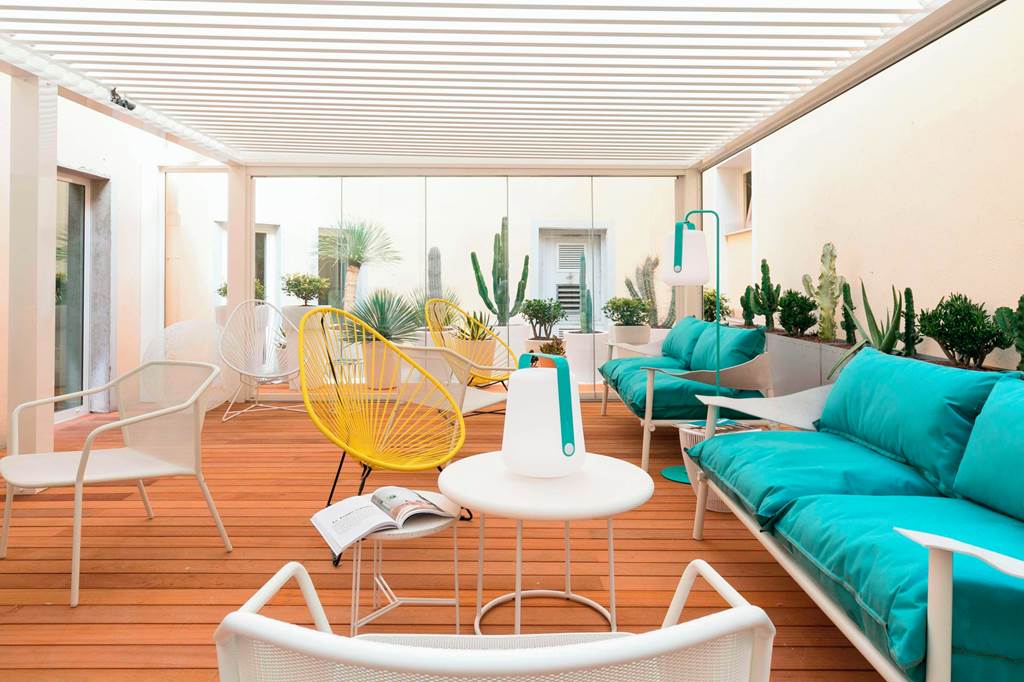 The Deck Hotel by Happy Culture