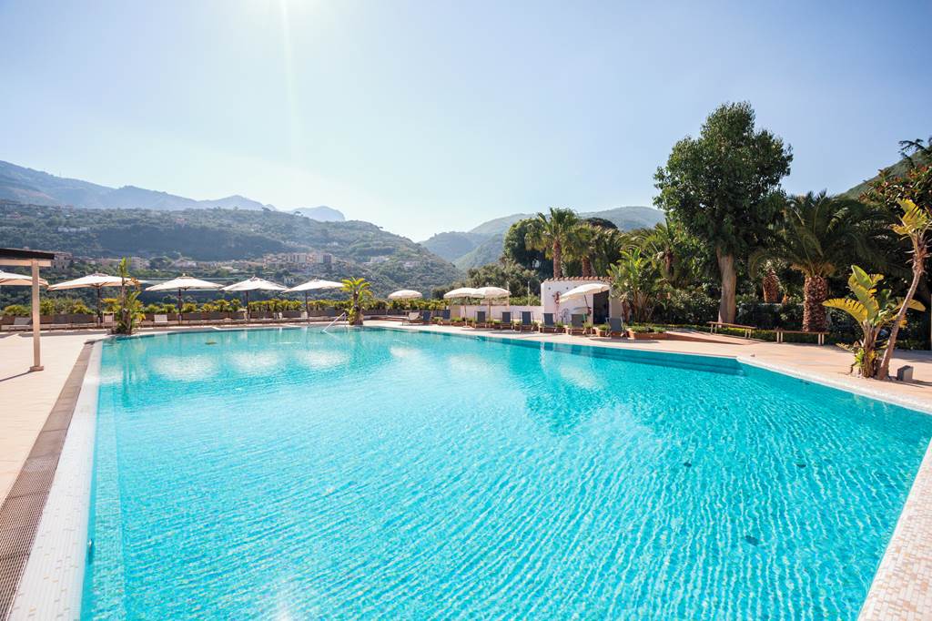 Grand Hotel Moon Valley.