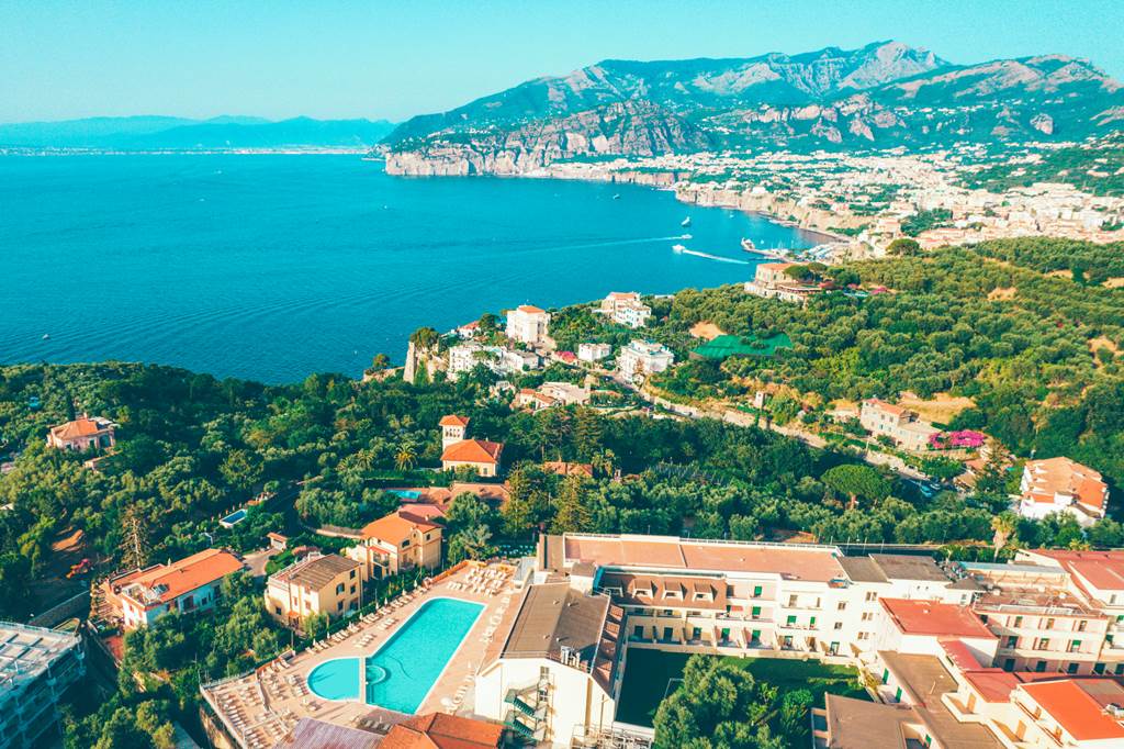 Grand Hotel Vesuvio.