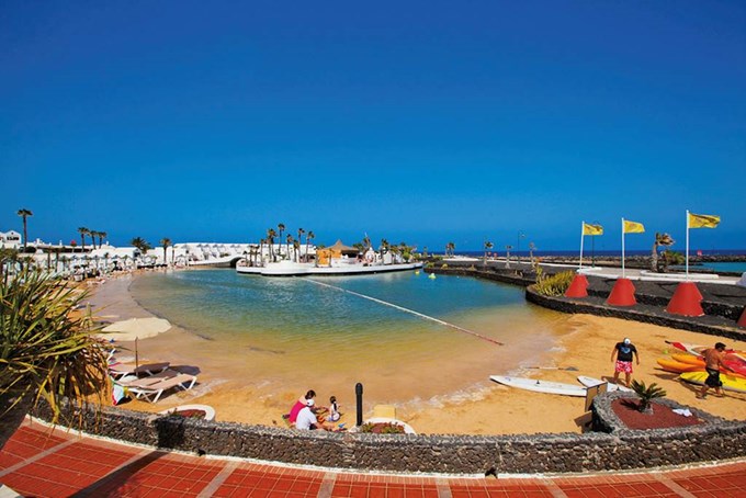 Sands Beach Resort - Costa Teguise Hotels | Jet2holidays