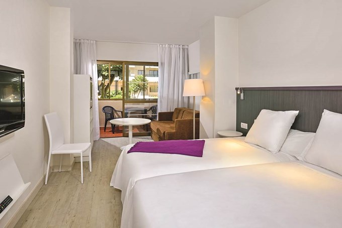 Sol House Costa Del Sol - Torremolinos Hotels | Jet2holidays