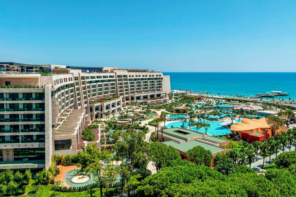 regnum-the-crown-belek-hotels-jet2holidays