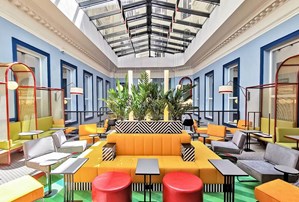 Maverick Athenaeum Hostel