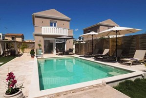 Villa Erato Corfu - Vintage