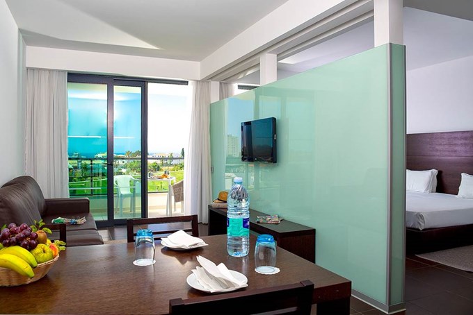 Alvor Baia Resort Hotel & Slide & Splash Waterpark - Alvor ...