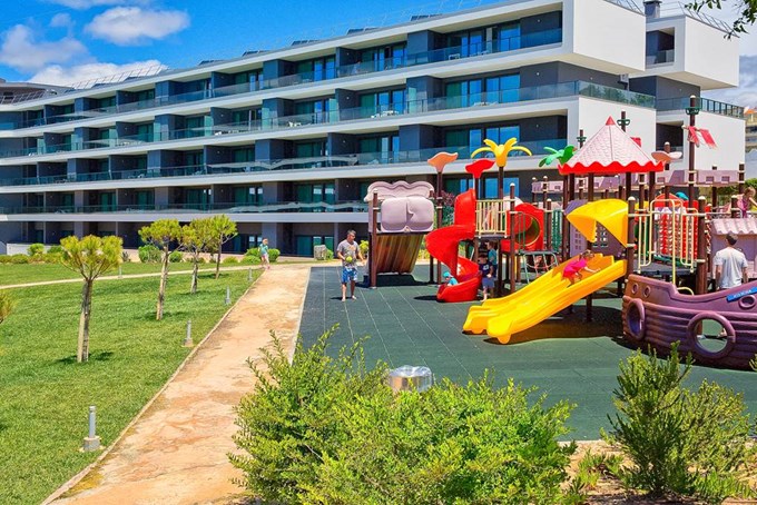 Alvor Baia Resort Hotel & Slide & Splash Waterpark - Alvor ...