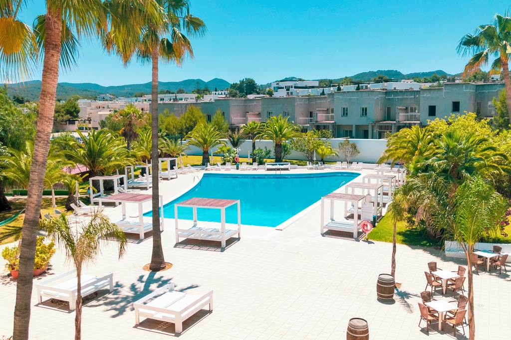 the-palm-star-ibiza-san-antonio-bay-hotels-jet2holidays