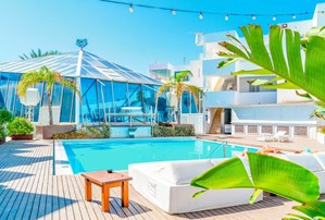 Bora Bora Apartments Ibiza
