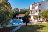 Villa Amalia Apartments Koukounaries Hotels Jet2holidays