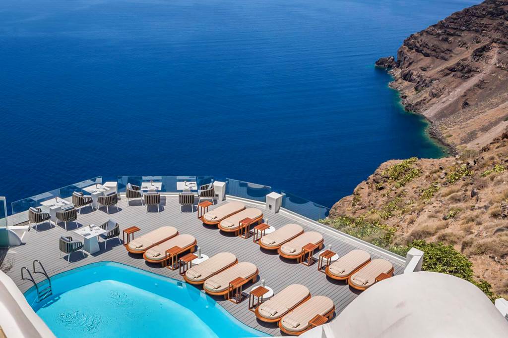 Sun Rocks Hotel & Suites, Firostefani