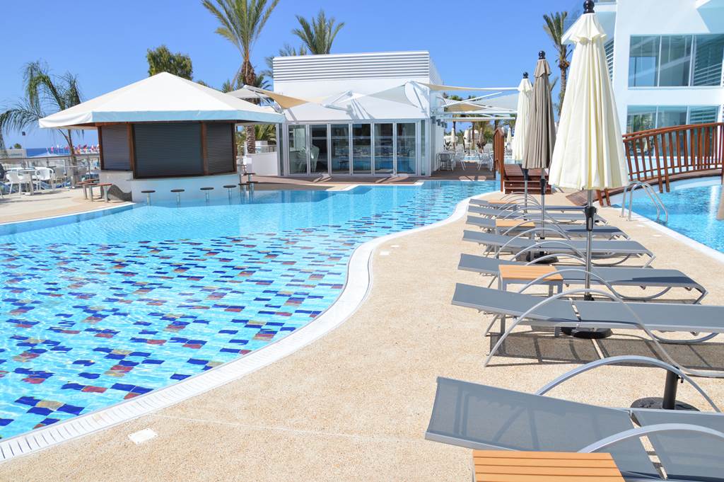 Vassos Nissi Plage Hotel Nissi Bay Ayia Napa hotels Jet2holidays