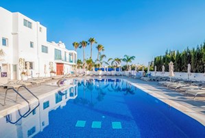 Protaras Plaza Hotel