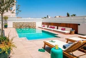 Chris Le Mare Gold Luxury Villa