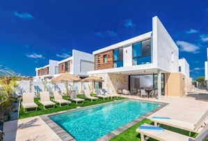 Villa Ayia Napa Orea 2