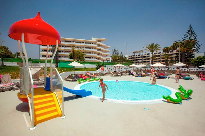 ladies heel chappal design