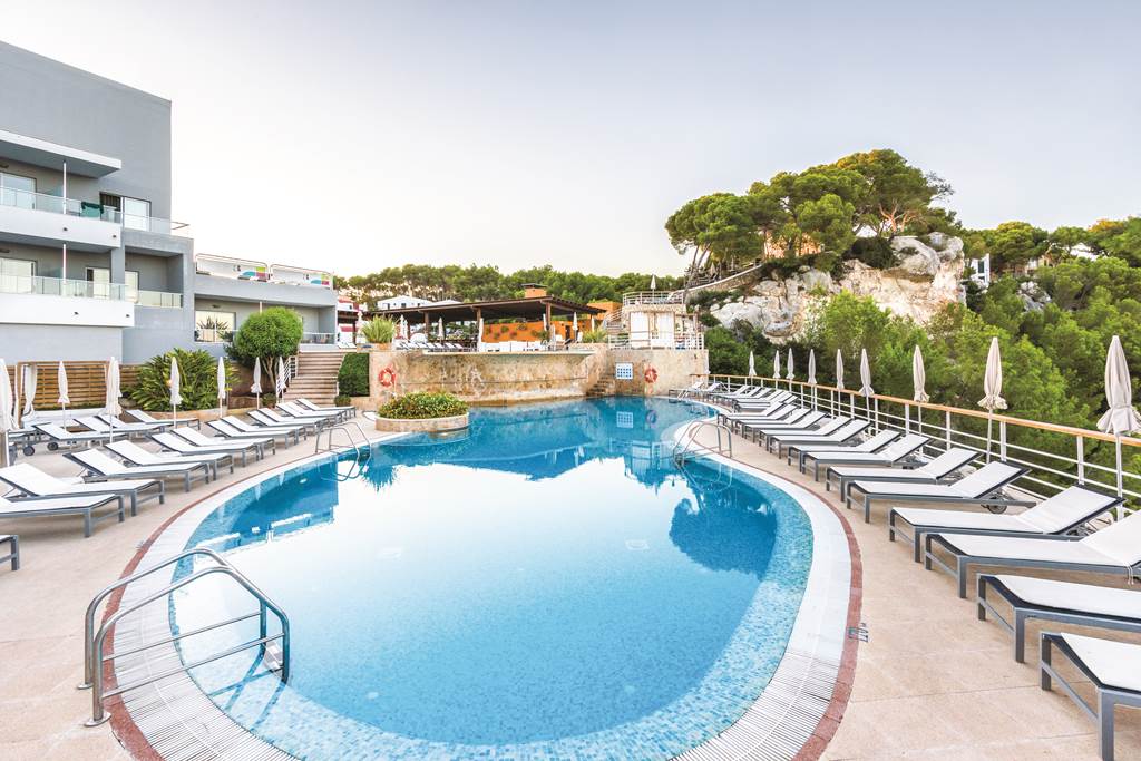 Hotel Artiem Audax Cala Galdana Hotels Jet2holidays hotel-artiem-audax-cala-galdana-hotels-jet2holidays