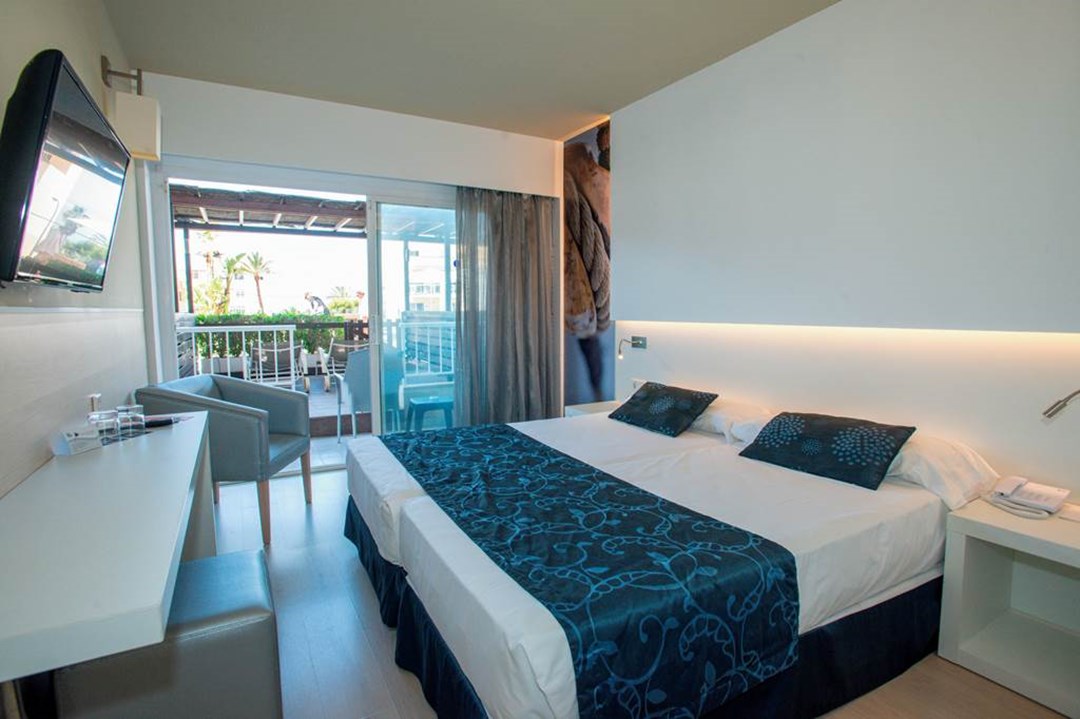 BG Java - Playa De Palma hotels | Jet2holidays