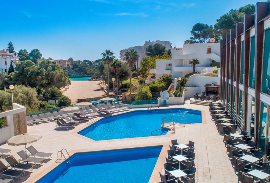 Cala Ferrera (Majorca) Jet2holidays