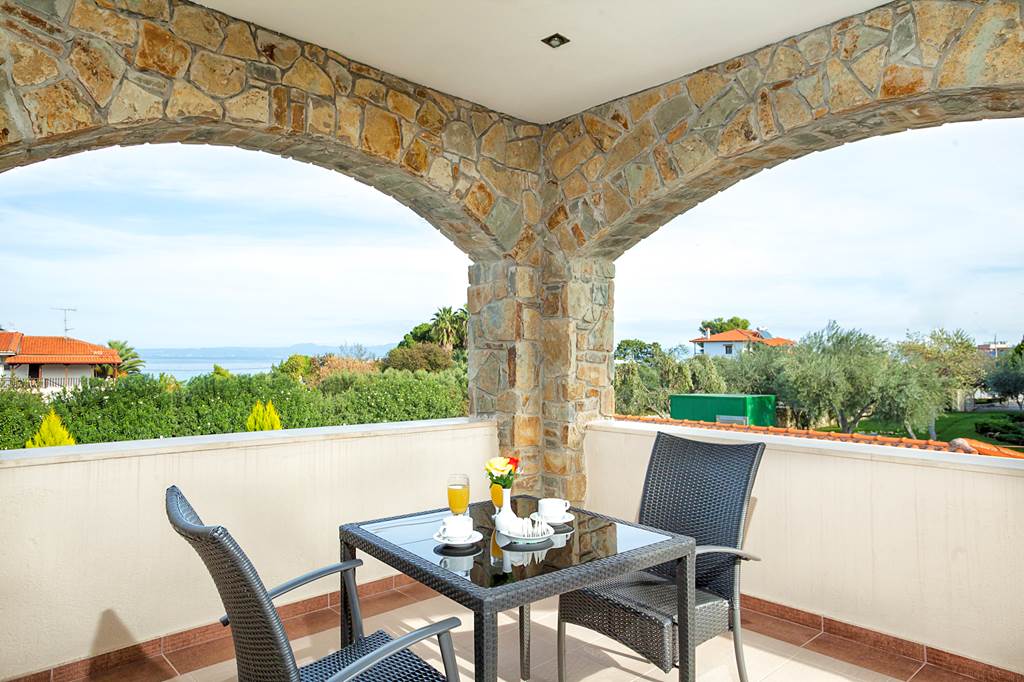 Anna Maria Paradise - Pefkohori hotels | Jet2holidays