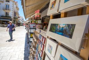 Shopping in Argostoli 