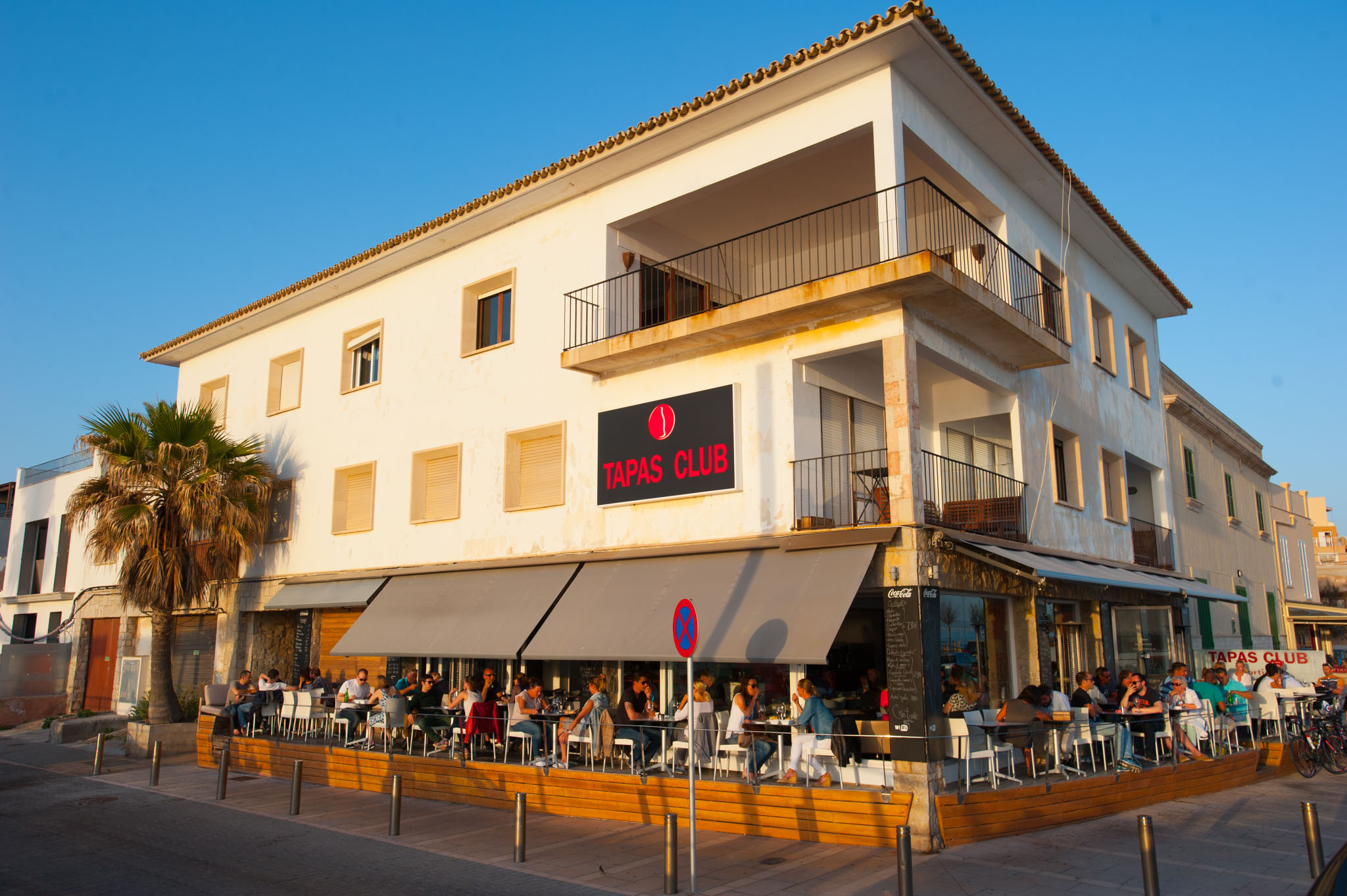Beach restaurants in Portixol 