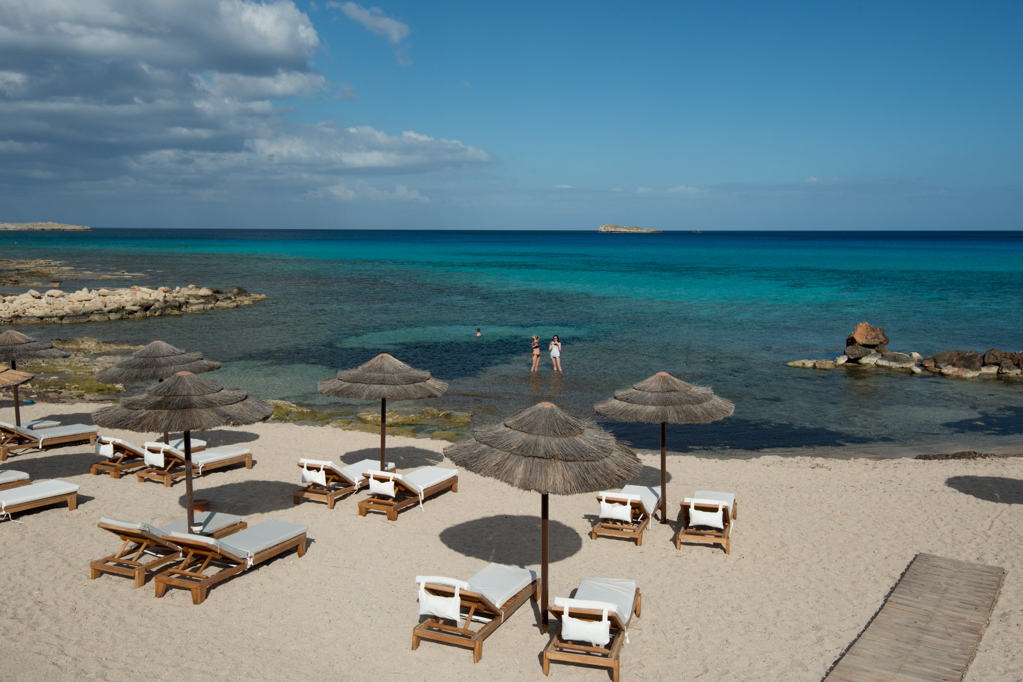 Navarong Unmittelbar Am Strand Von Navarone Liegen Die Appartements – XPXVRE