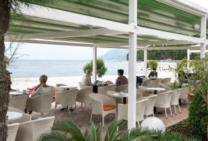 Bars, cafes and vineyards on Baska Voda beach