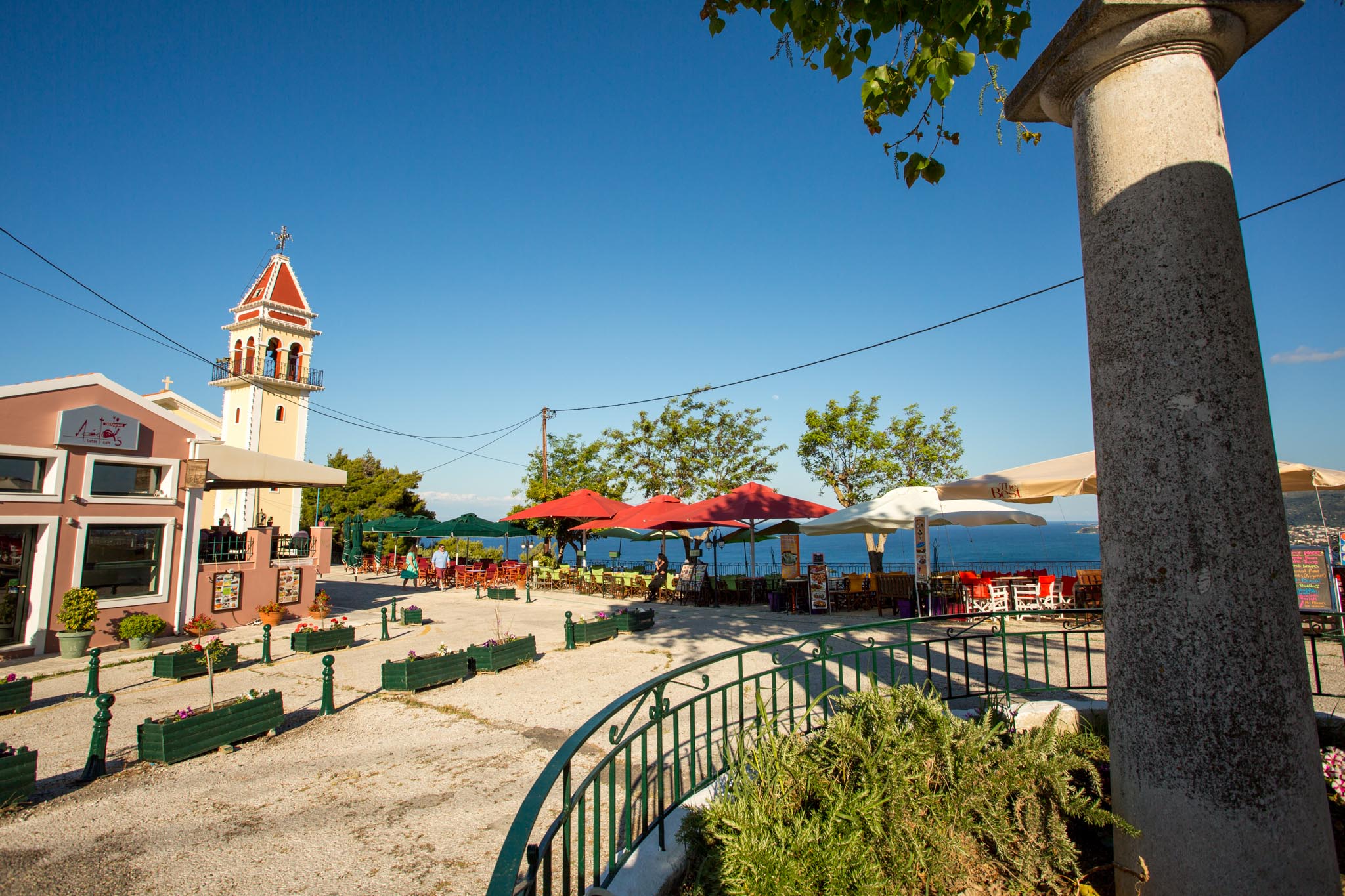 Bohali village's cafés and restaurants